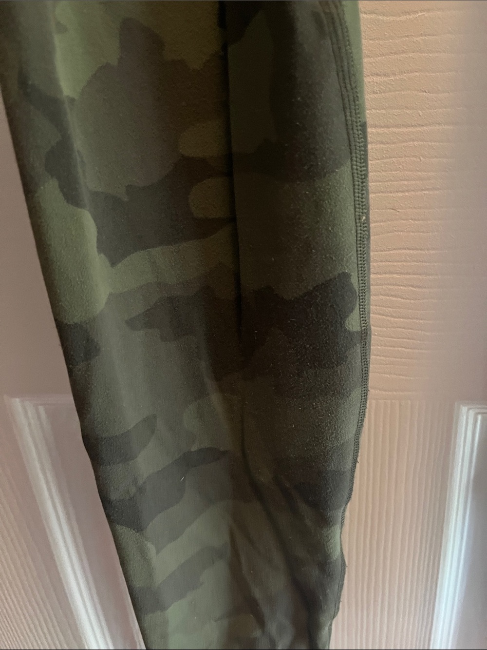 Lululemon High-Rise Camo Align Pant (28inches) - Picture 5 of 5